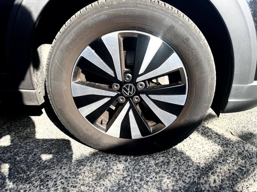 Volkswagen Taigo 1.0 TSI 110cv DSG7 Style - 1ère main — 22