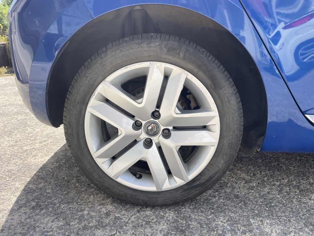 Renault Clio V 1.5 Blue dCi 100 cv EVOLUTION - APPLE CAR 2ème main — 21