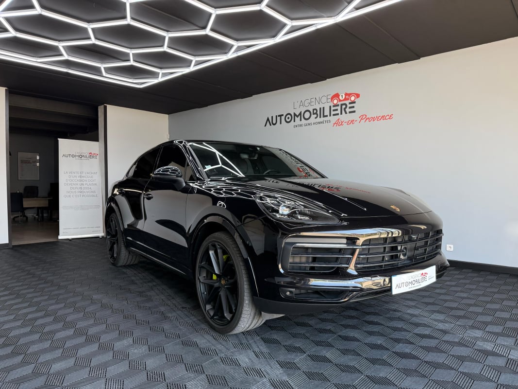 Porsche Cayenne COUPÉ 3.0 E-HYBRID AWD 462 Ch - PACK CHRONO - TVA RECUPERABLE