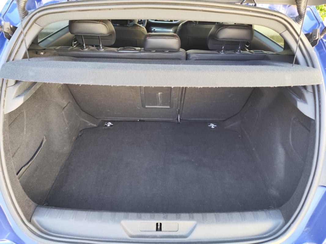 Peugeot 308 1.6 BLUEHDI 120 GT LINE EAT6 DISTRI OK // CARPLAY — 28