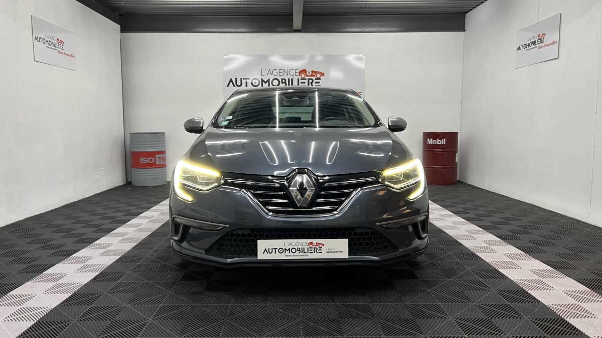 Renault MEGANE IV 1.3 TCe 140ch GT-Line suivi Renault — 2
