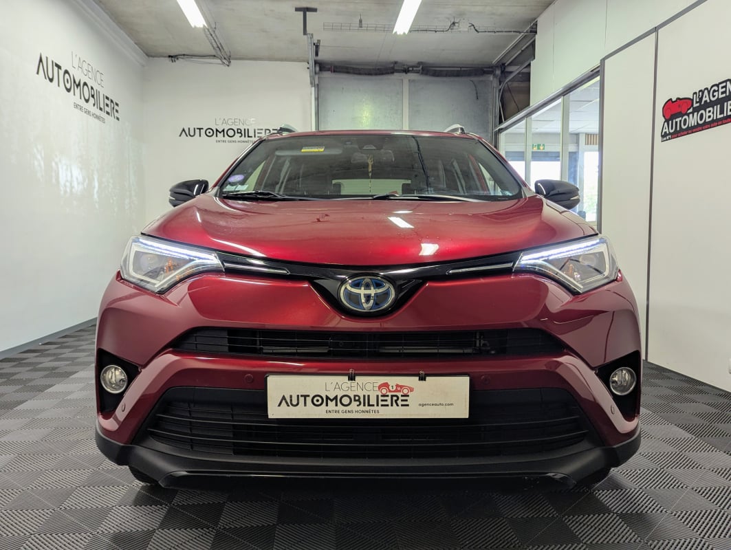 Toyota RAV4 IV (2) HYBRIDE 2WD BLACK EDITION — 2