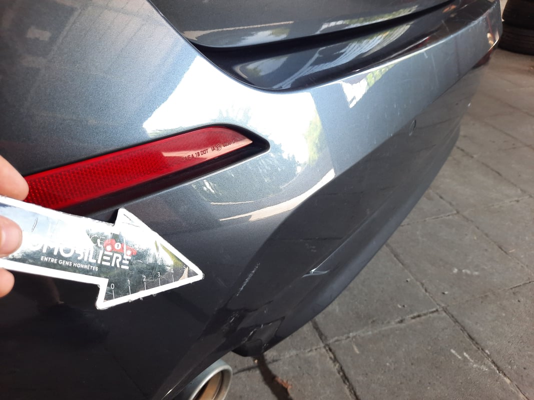 BMW Série 1 118i 1.5i 136Ch Boite Manuelle 6V/ Garantie 12 Mois — 40
