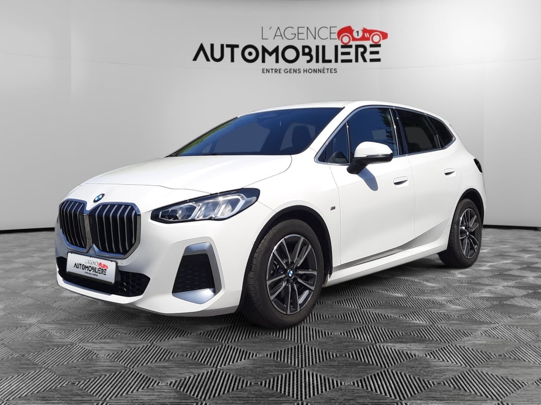 BMW Série 2 ActiveTourer 218i Active Tourer Pack M 1.5i 136Ch Boite Automatique/ Garantie 12 Mois