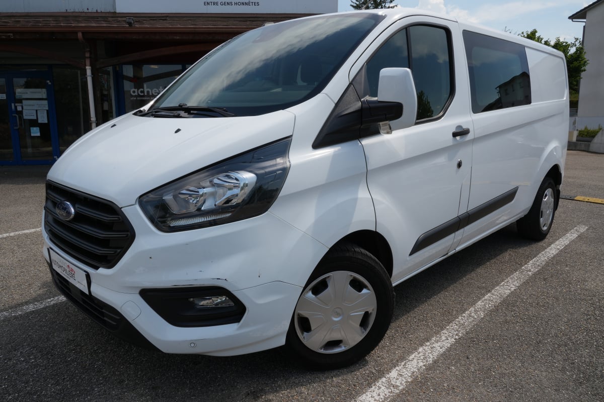 Ford Transit Custom Fg (2) FOURGON CABINE APPROFONDIE 2.0 ECOBLUE 130 7CV 320 L2H1 TREND BUSINESS 6 PLACES — 2