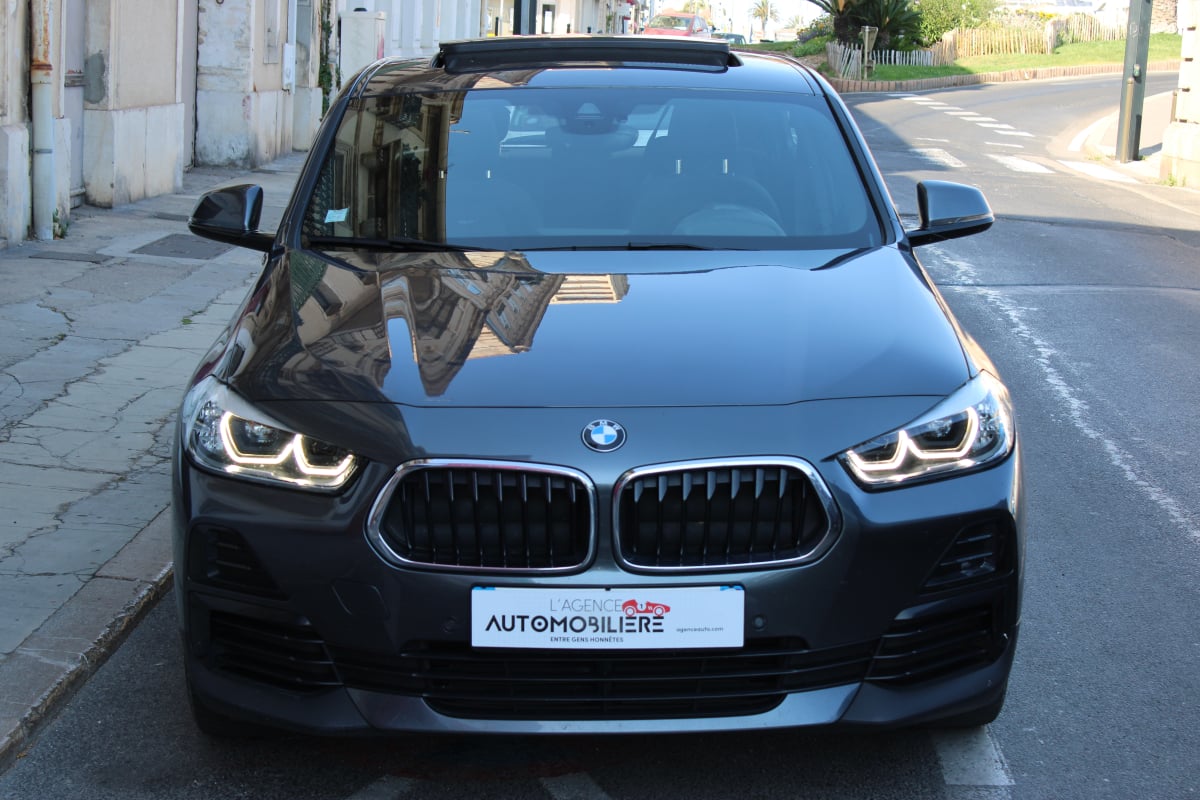 BMW X2 SDRIVE 18I 136 CH DKG7 BUSINESS DESIGN ( Toit ouvrant, Caméra de recul, Coffre électrique ... ) — 2