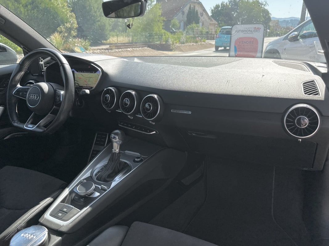 Audi TT 2.0 TFSi 230ch Quattro S-Line Coupé S Tronic6 — 33