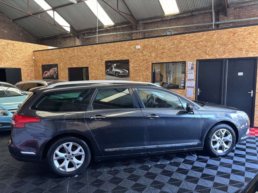 Citroen C5 Tourer 1.6 e-HDi110 FAP CONFORT BVA — 2
