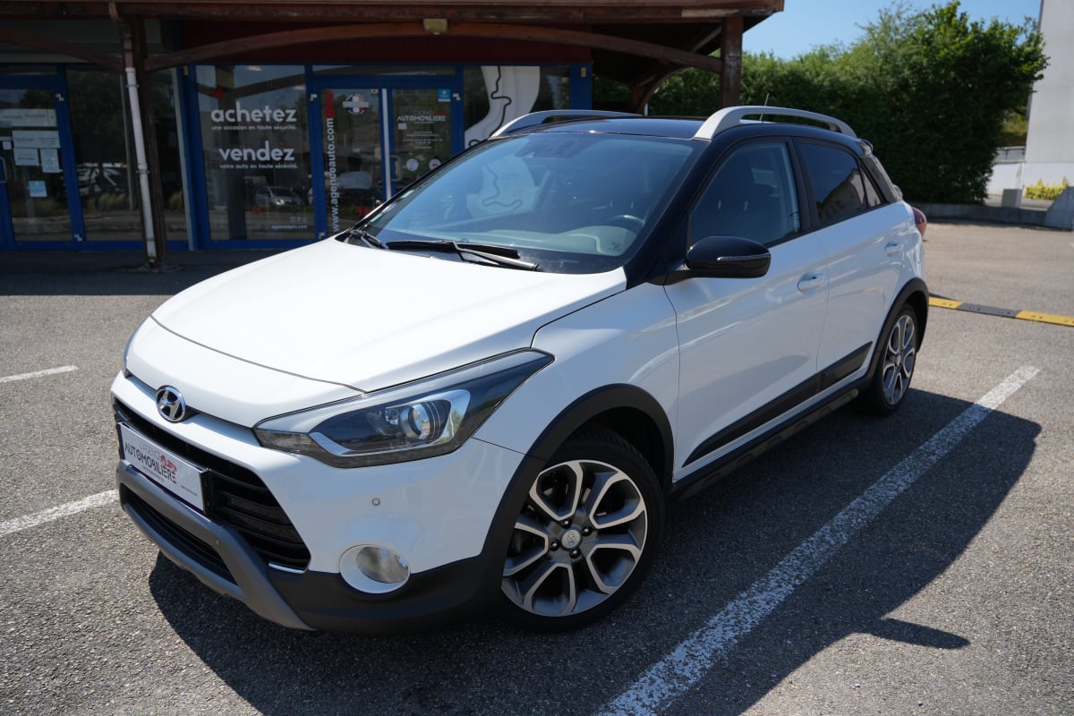 Hyundai i20 ACTIVE II (2) 1.0 T-GDI 100 BLACK RIDE DCT-7 — 2