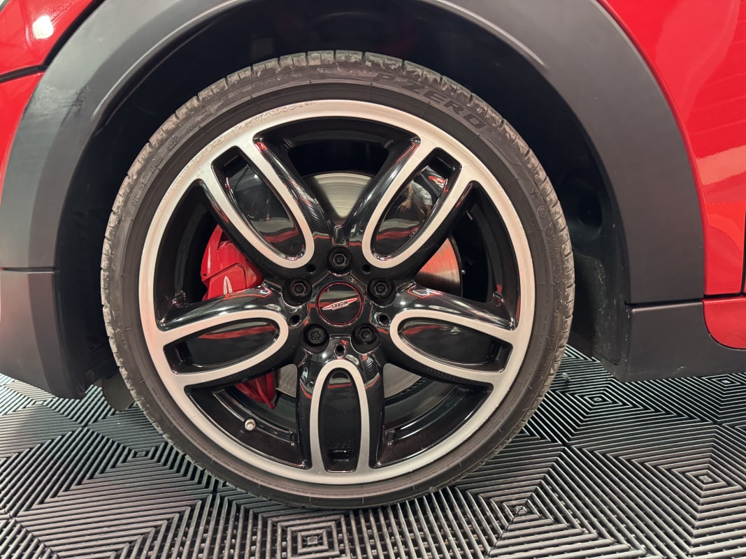 Mini John Cooper Works 2.0 JCW 231 BVA6 Entretien BMW — 39
