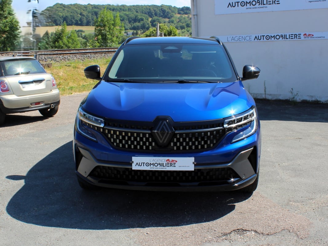 Renault Austral 1.2 E-Tech full hybrid 200 CH Iconic esprit Alpine PACK OPTION GÉNÉREU — 2
