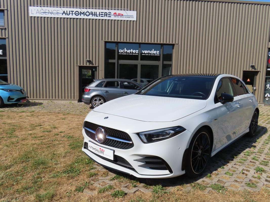 Mercedes-Benz Classe A 220d Pack Amg 190Cv — 1