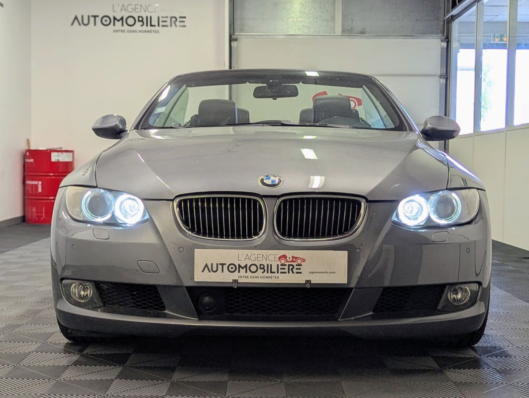 BMW Série 3 (E93) CABRIOLET 330IA LUXE — 2