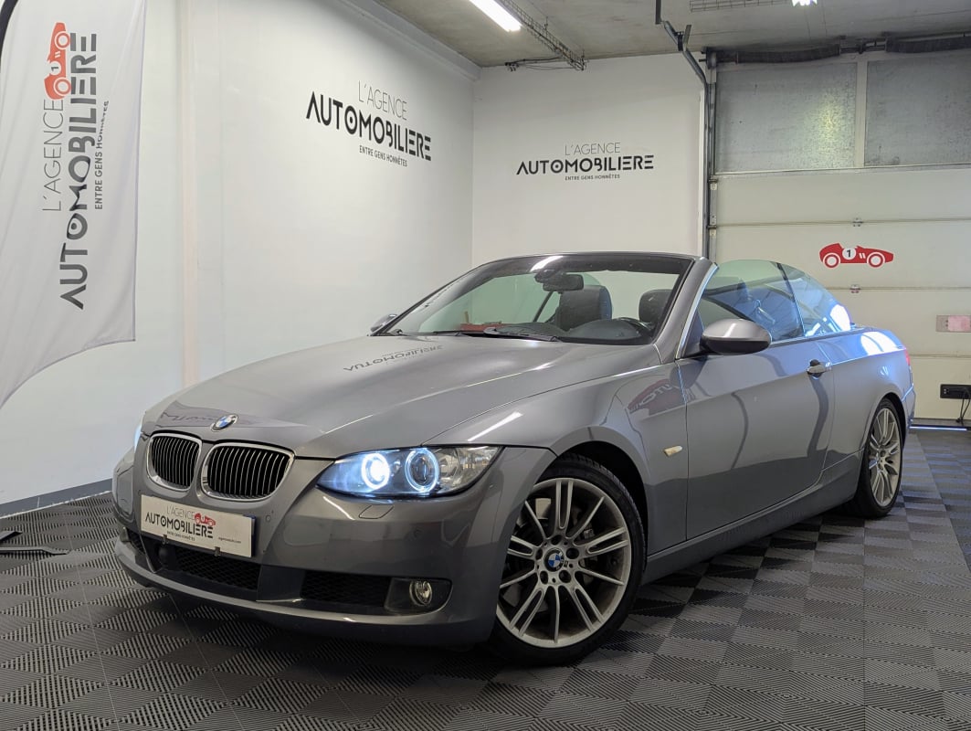BMW Série 3 (E93) CABRIOLET 330IA LUXE
