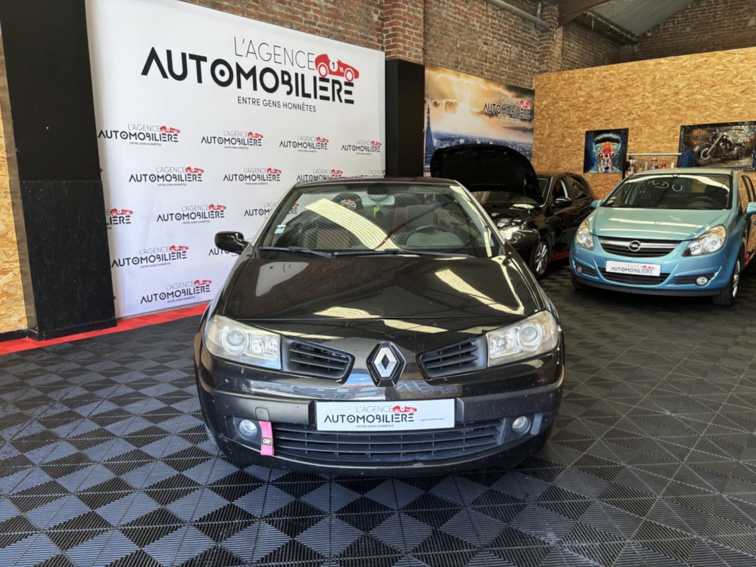 Renault Megane CC 1.5 DCI 105 CH EDITION KARMAN — 2