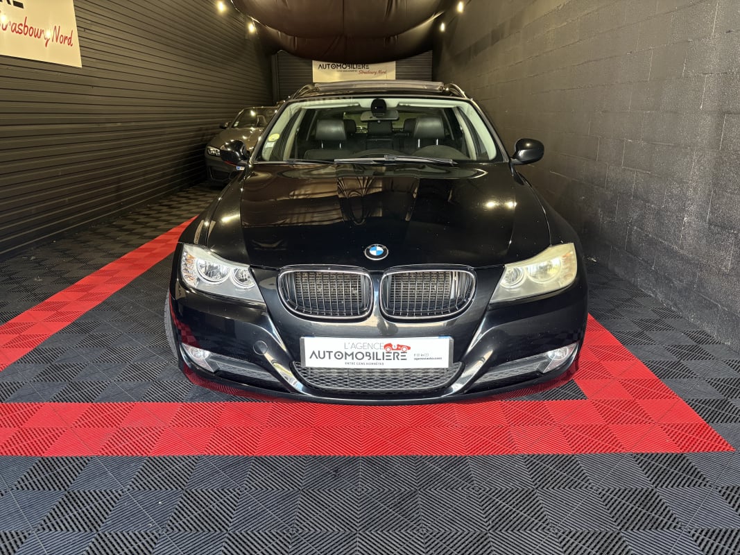 BMW Bmw Serie 3 Touring 320dA 184ch Edition Confort Toit ouvrant -GPS - Bluetooth — 31