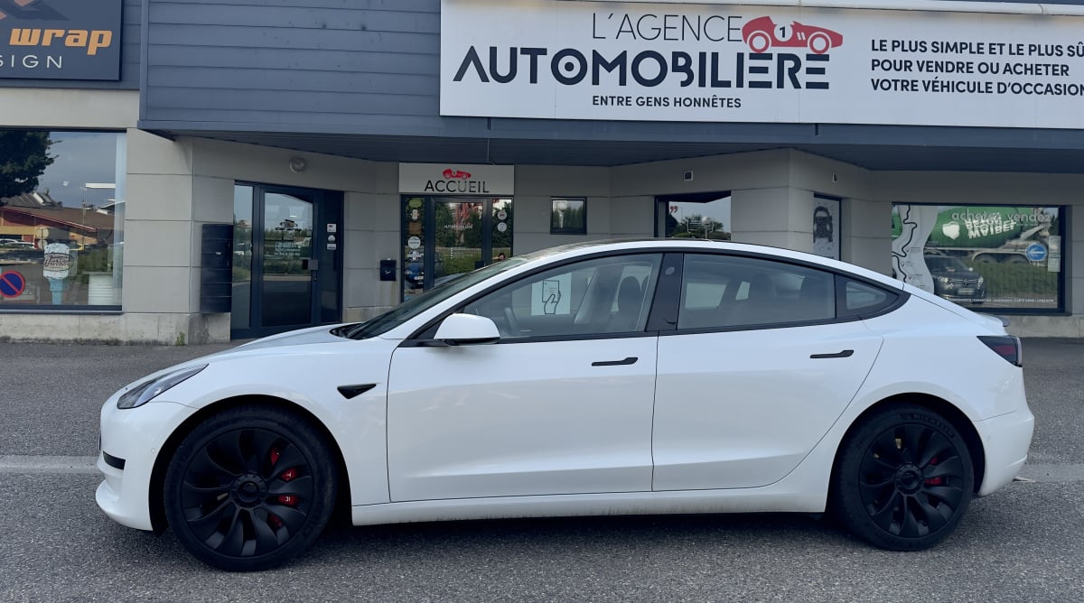 Tesla Model 3 Standard plus RWD 7.0 CV — 2