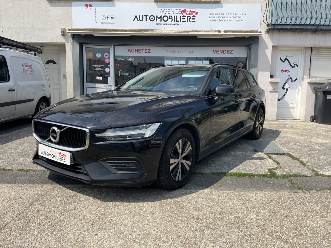 Volvo V60 II D3 2.0 TDi Geartronic 150 cv Boîte auto momentum business - Suivi complet