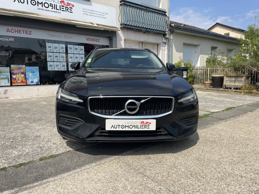 Volvo V60 II D3 2.0 TDi Geartronic 150 cv Boîte auto momentum business - Suivi complet — 2