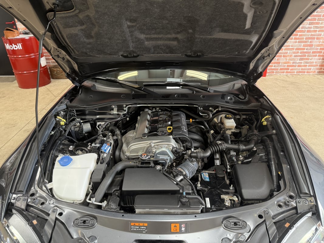 Mazda MX-5 MAZDA MX-5 ND SPORTLINE 2.0 SKYACTIV-G 160 ch – BVM6 – BOSE – MACHINE GREY – 2e MAIN - GARANTIE 12 MOIS — 34