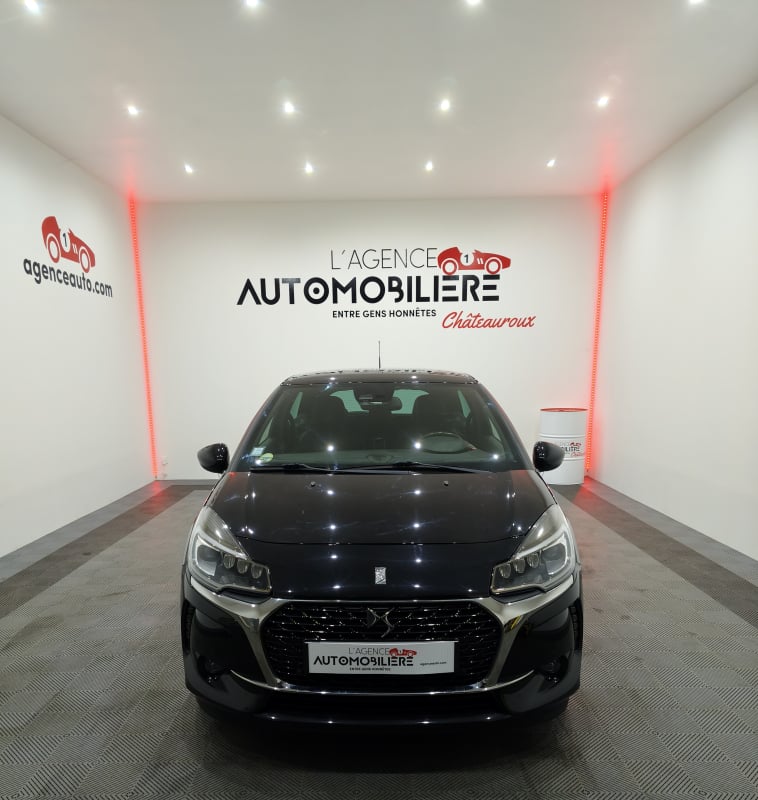 DS DS3 SPORT CHIC 1.6 HDI 120CV BVM5 CARPLAY/CAMERA DE RECUL/CLIM AUTO/GPS/FEU XENON+LEDS/RADAR DE STATIONNEMENT AV-AR/JTES 17" — 2