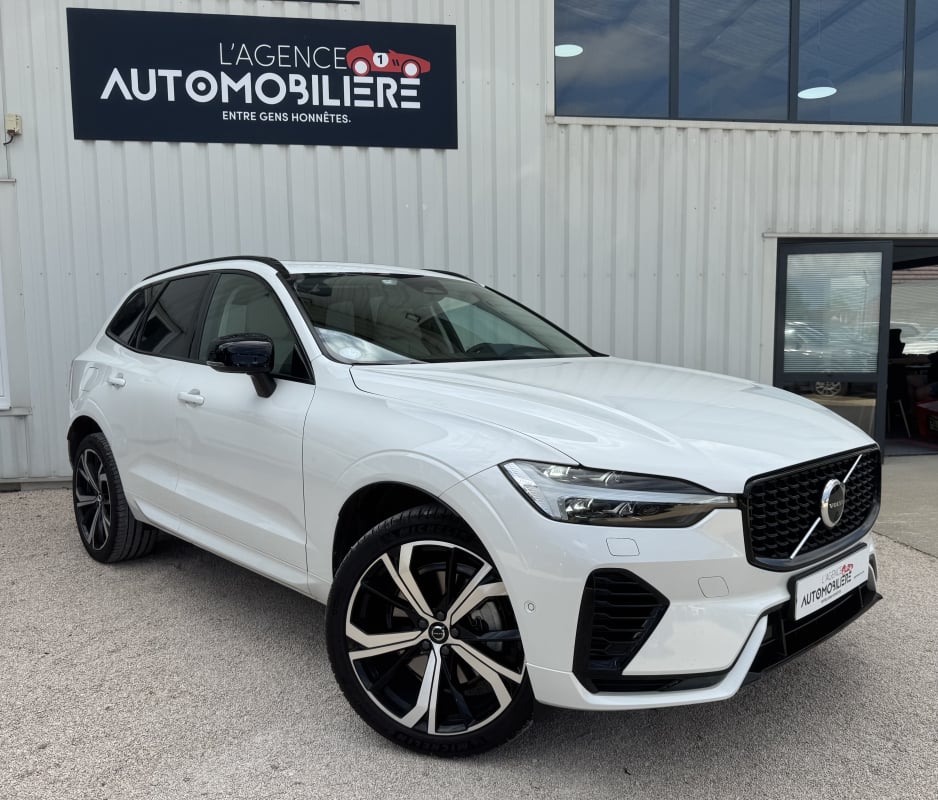 Volvo XC60 T6 AWD HYBRIDE - 253ch + 145ch ULTIMATE STYLE DARK