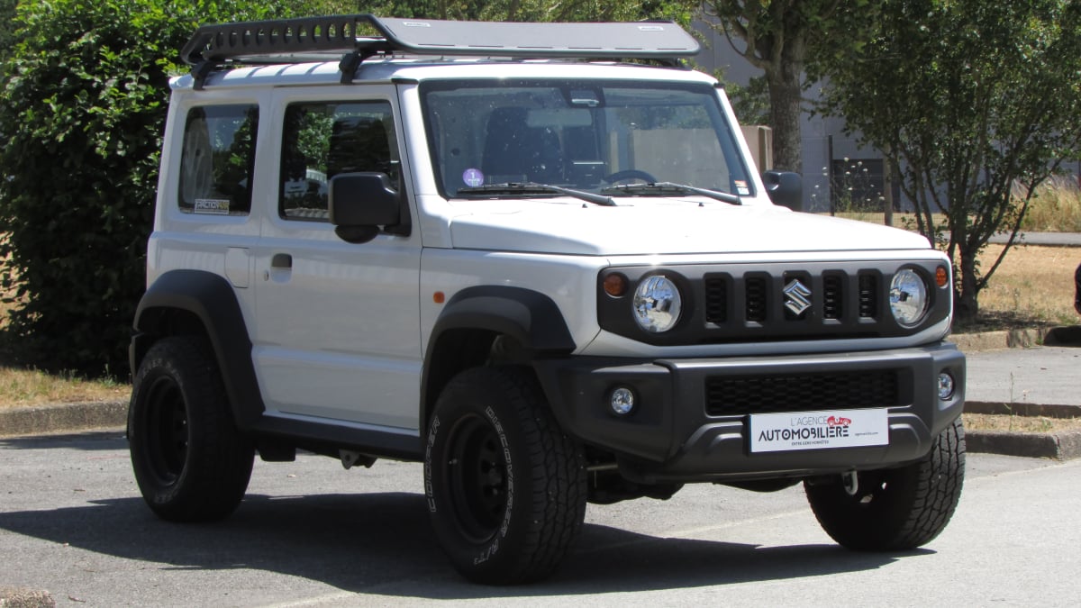 Suzuki Jimny 1,5L VVT 102CH PRIVILEGE 4X4 — 1