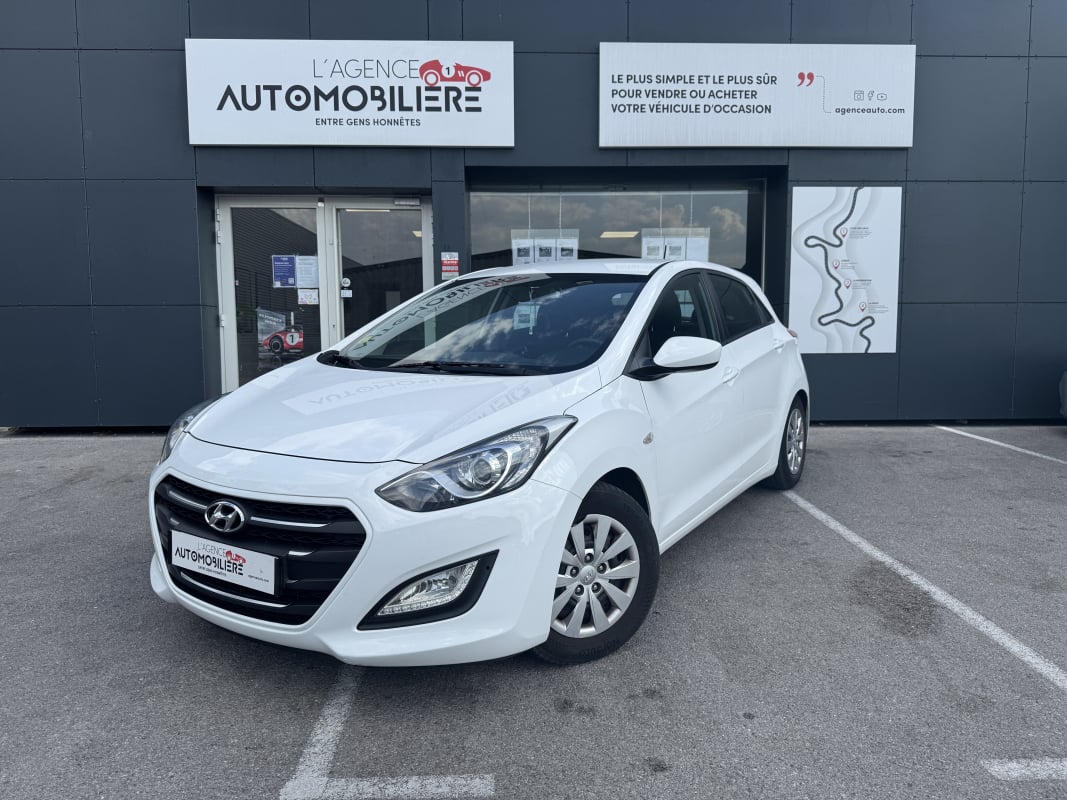Hyundai i30 1.6 CRDI 110ch Blue drive Initia BVM