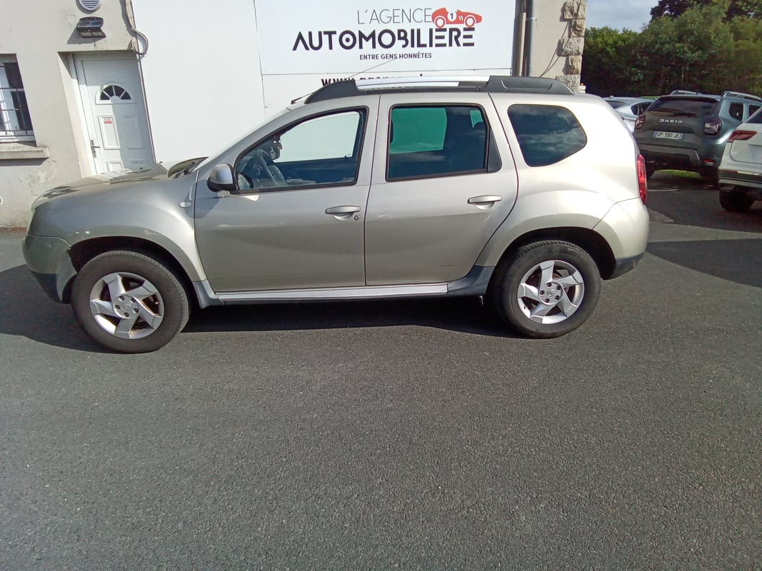 Dacia Duster 1.5 dCi 110ch FAP Lauréate 4X2 — 2