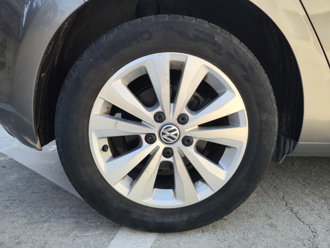 Volkswagen Golf 1.2 TSI 105 BLUEMOTION CONFORT LINE GARANTIE NATIONALE — 21