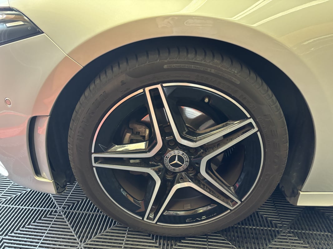 Mercedes-Benz Classe A 1.3 TCE 135ch Finition AMG line — 26