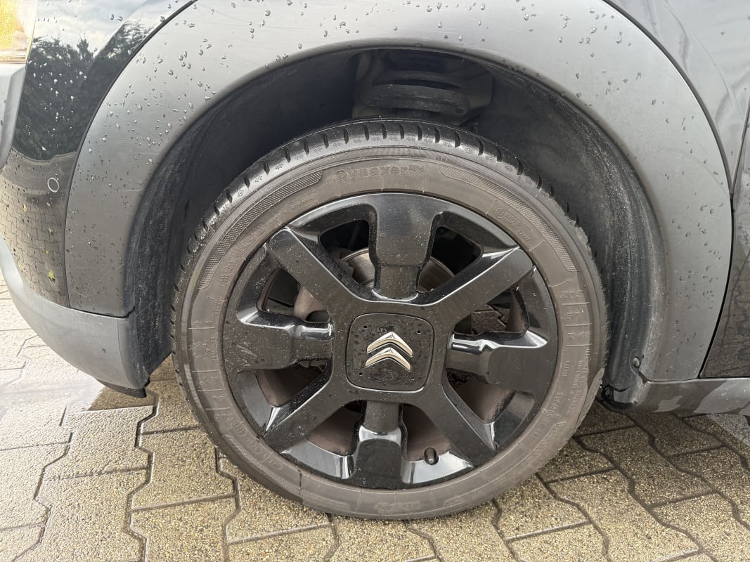 Citroen C4 Cactus 1.2L THP 110 CV 12V TURBO S&S SHINE — 14