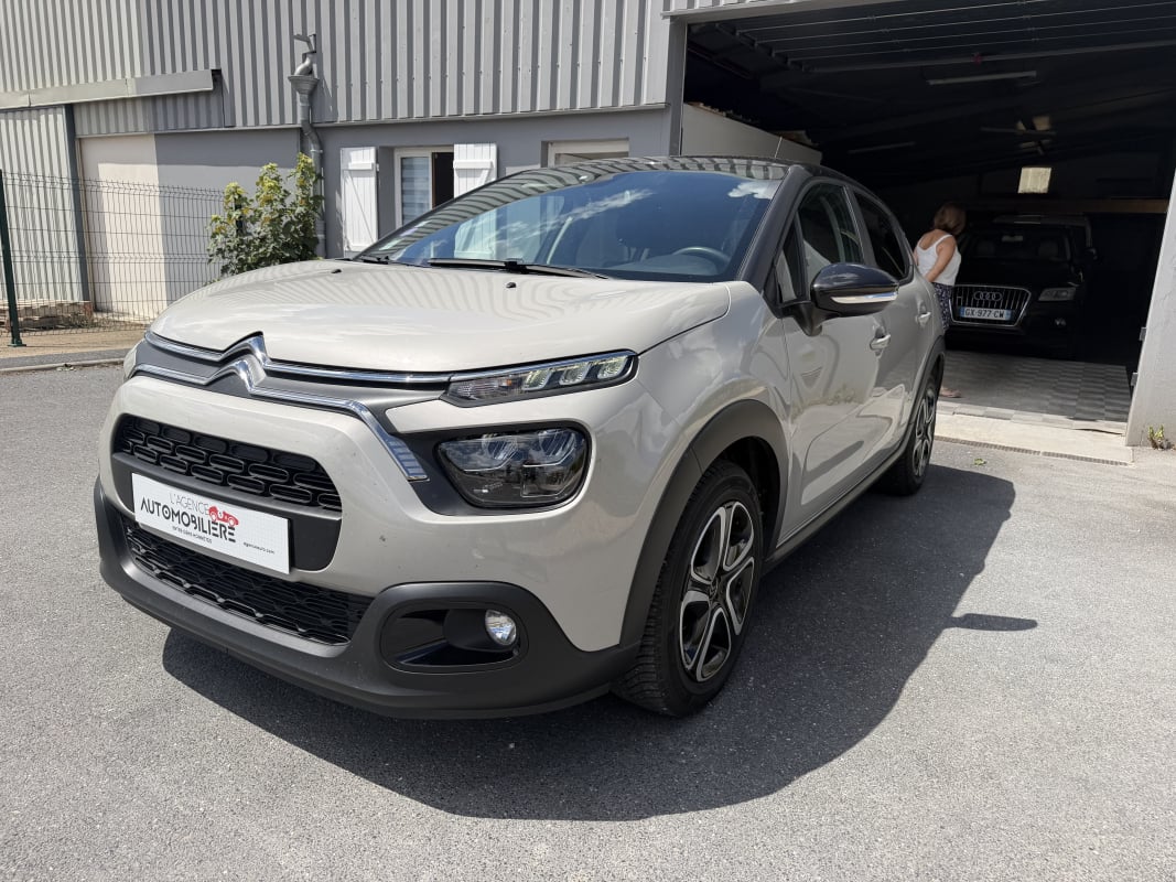 Citroen C3 1.2 VTi PureTech 12V 83 cv finition Shine