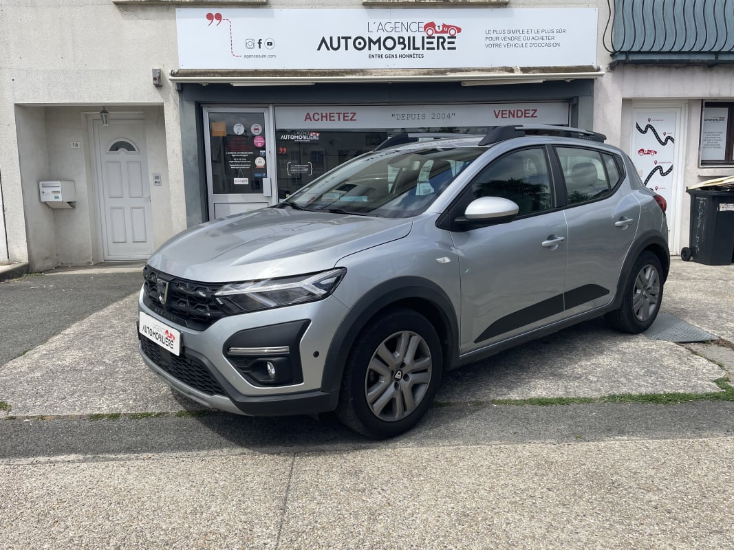 Dacia Sandero III Stepway 1.0 TCe 90 cv - Boîte auto - 1ère Main — 1