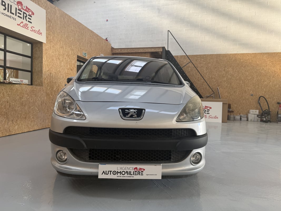 Peugeot 1007 1.6 110 ROXY 2-TRONIC — 2