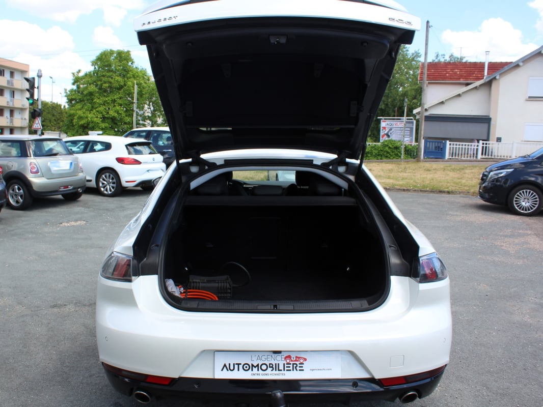 Peugeot 508 HYBRID 225 CH Allure e-EAT8 BOITE AUTO — 28
