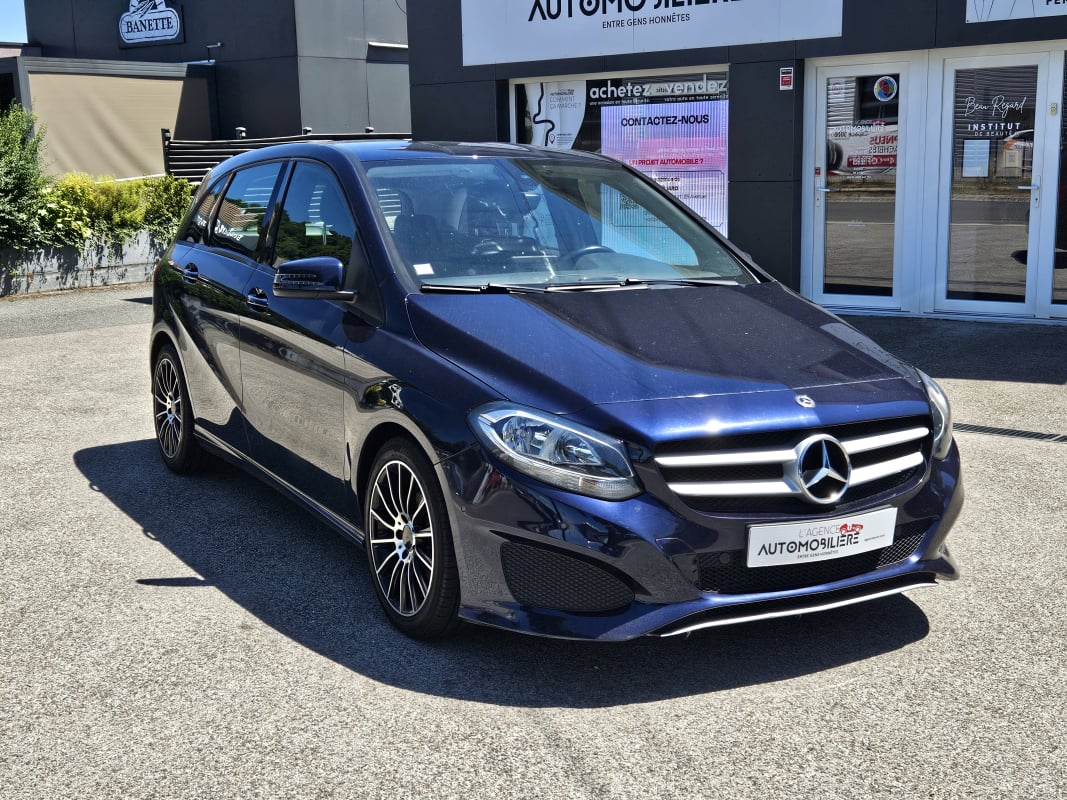 Mercedes-Benz Classe B SPORTS TOURER 180 CDI 109 CV EDITION (GPS - Radar Av / AR - Démarrage sans clefs..) — 2
