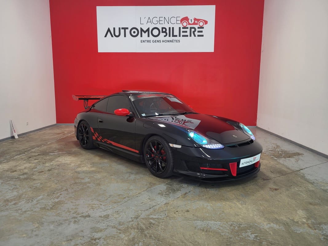 Porsche 911 (996) PORSCHE 911 (996) 3.4 CARRERA — 2