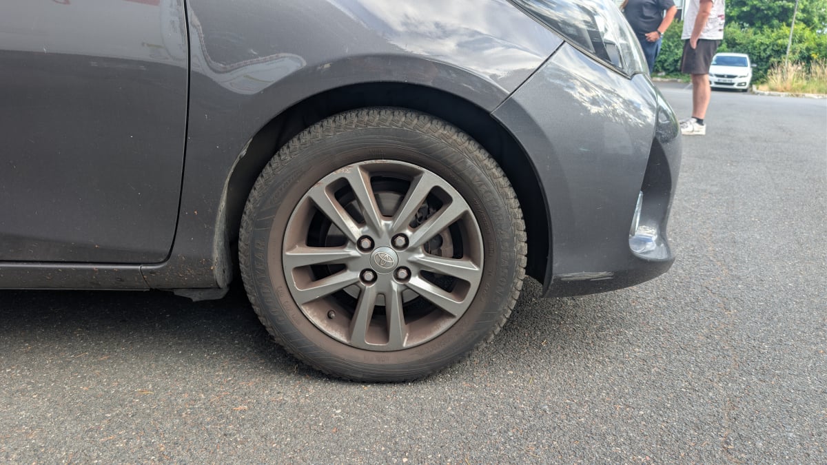 Toyota Yaris 3 Phase 2 France 1.0 VVTi 12V 69 cv — 27