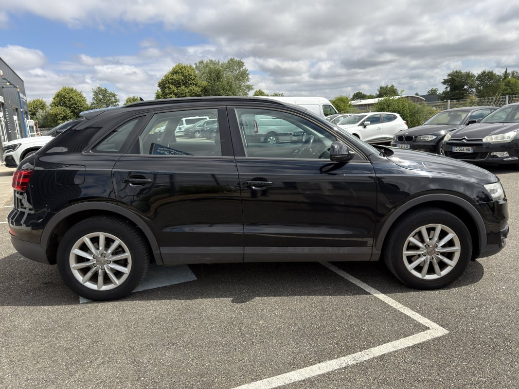 Audi Audi Q3 2.0L TDI 140CH AMBIENTE — 2