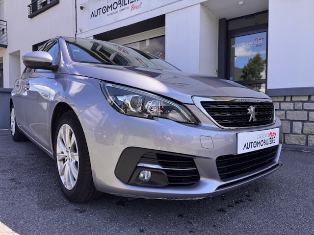 Peugeot 308 1.2 PURETECH 110 STYLE PHASE 2 — 2