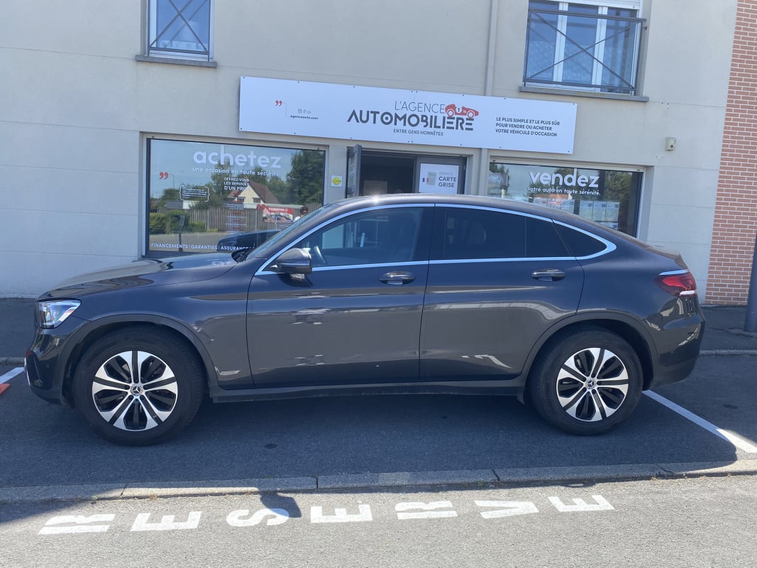 Mercedes-Benz GLC coupé (2) 200 D AMG LINE — 2
