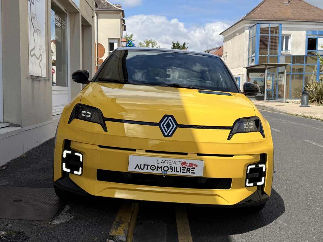 Renault R5 Renault R 5 E-TECH ELECTRIQUE Iconic+Full Options! — 2