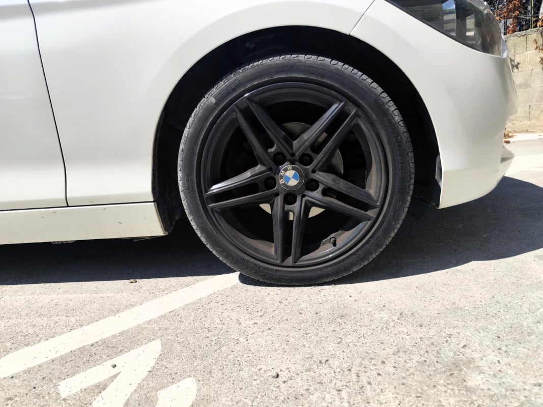 BMW Série 1 1.5 116 D 115 BUSINESS — 24