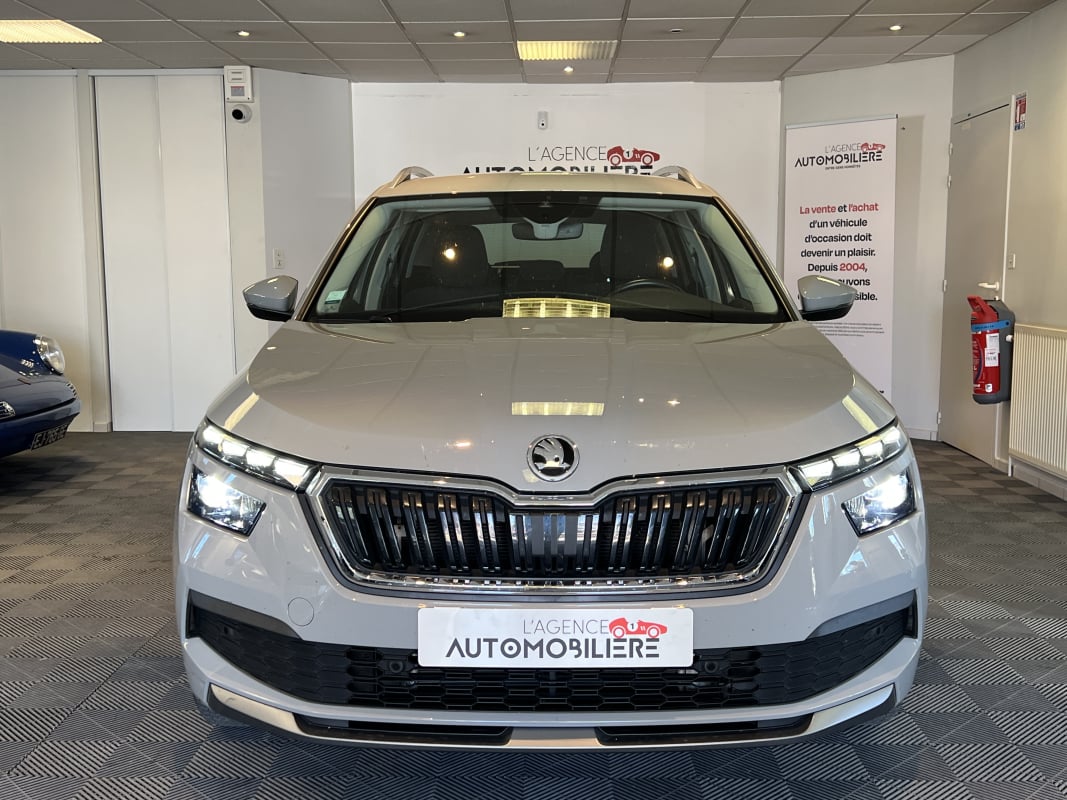 Skoda Kamiq 1.0 TSI 12V GPF DSG7 110 cv STYLE Caméra CarPlay Hayon Electrique — 24