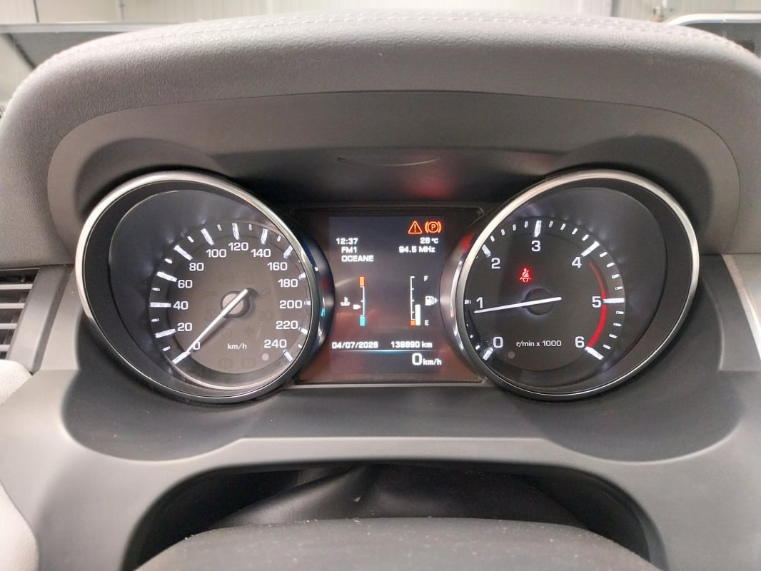 Land Rover Range Rover Evoque 2.2 ED4 150 PURE 2WD — 32