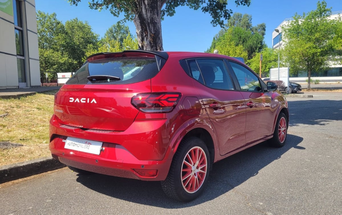 Dacia Dacia Sandero 1.0 TCe 90ch Journey rouge fusion — 2