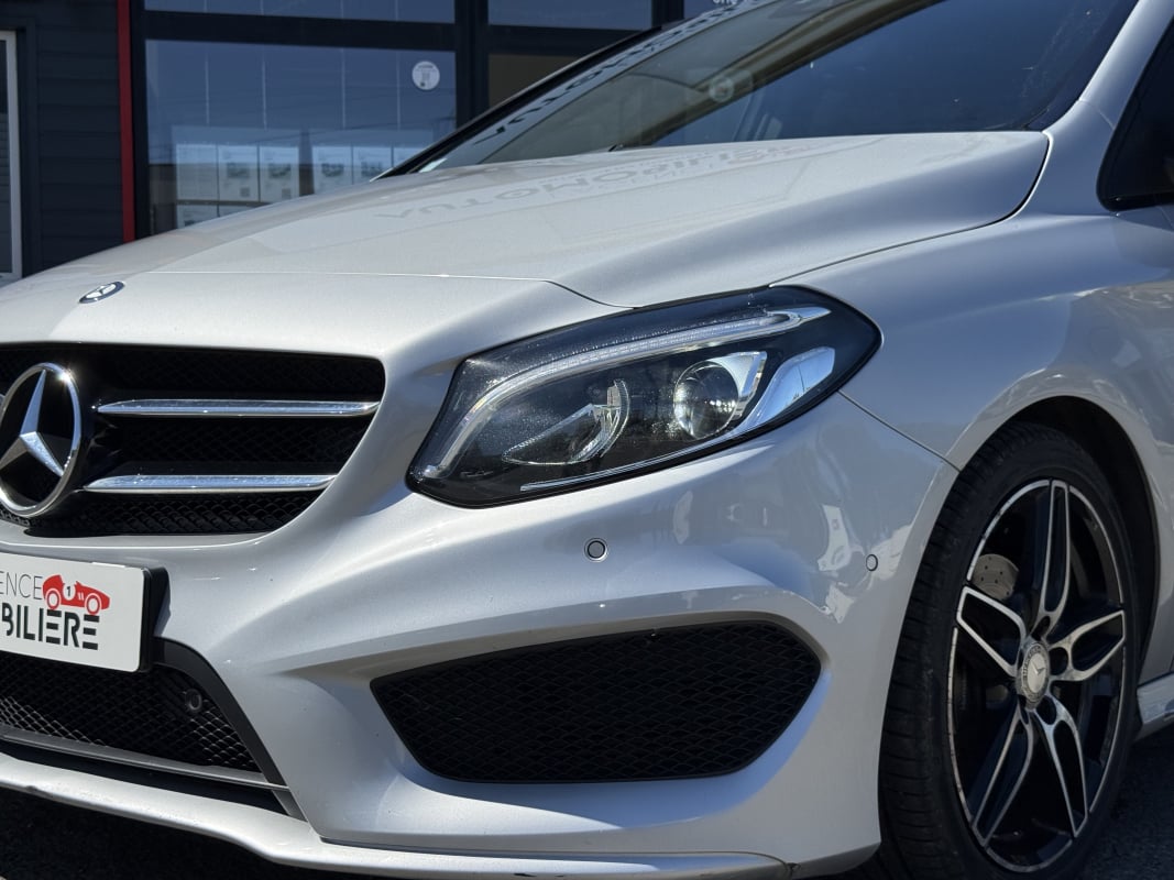 Mercedes-Benz Classe B 2.2 200 CDI 135ch FASCINATION 7G-DCT BVA (Toit ouvrant + attelage) — 37
