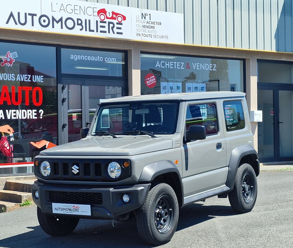 Suzuki Jimny 1.5 vvt 102 ch ALLGRIP PRO PRIVILEGE **1ère main**