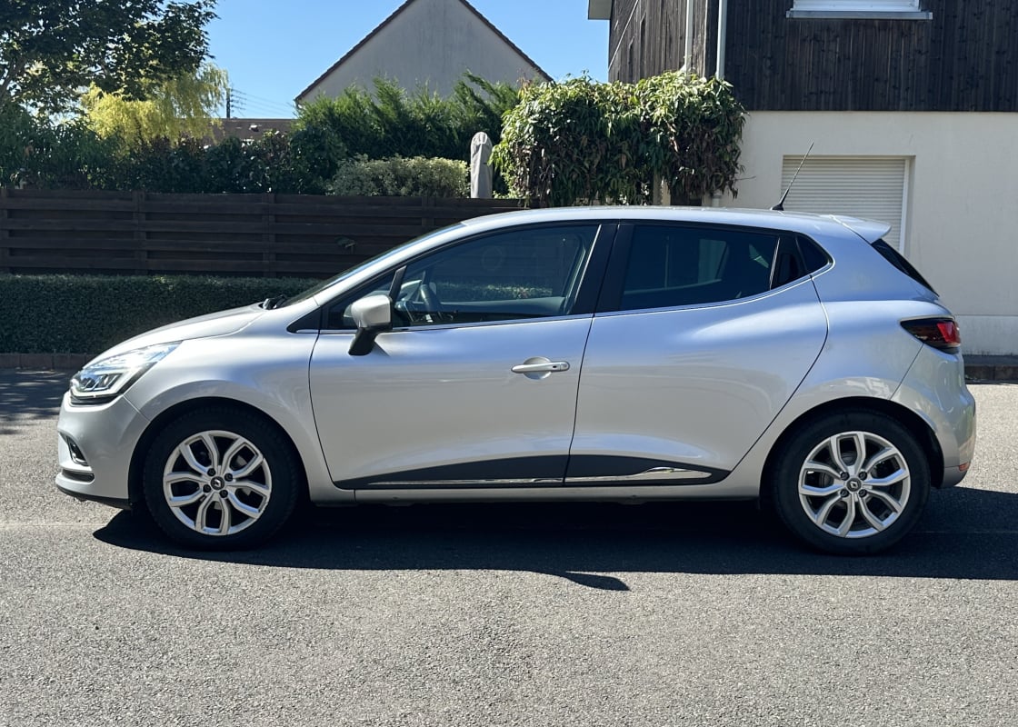 Renault Clio IV (2) 0.9 TCE 90 CH ENERGY INTENS — 2